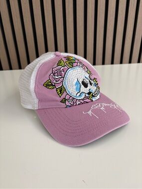 Y2K ED HARDY Trucker Hat